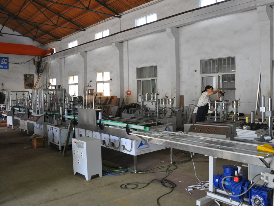 Air freshener Automatic Aerosol Filling Machine in Thailand